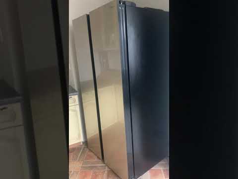 Холодильник Бирюса SBS 587 GG, двухкамерный