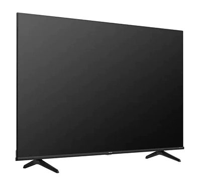 Hisense 65E7KQ слева
