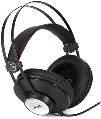 AKG K72 слева