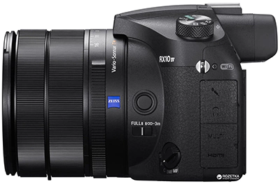Sony Cyber-shot DSC-RX10M4 сбоку