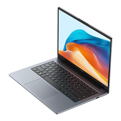 HUAWEI MateBook 14-sprava Intel Core i5 12450H справа